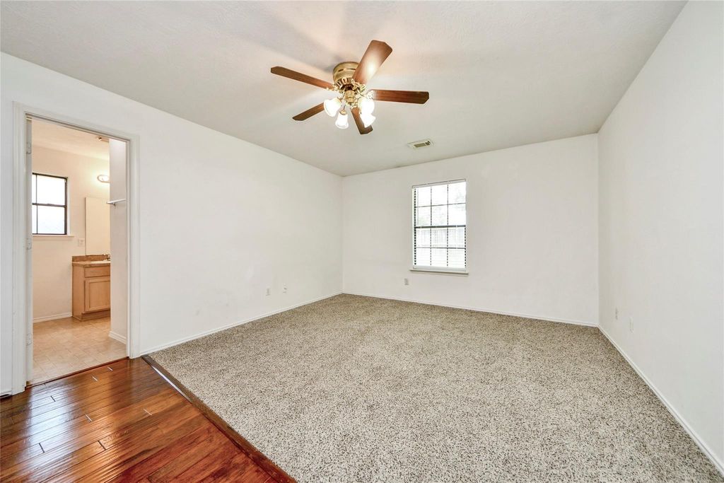 16134 Coleburn Dr photo 29