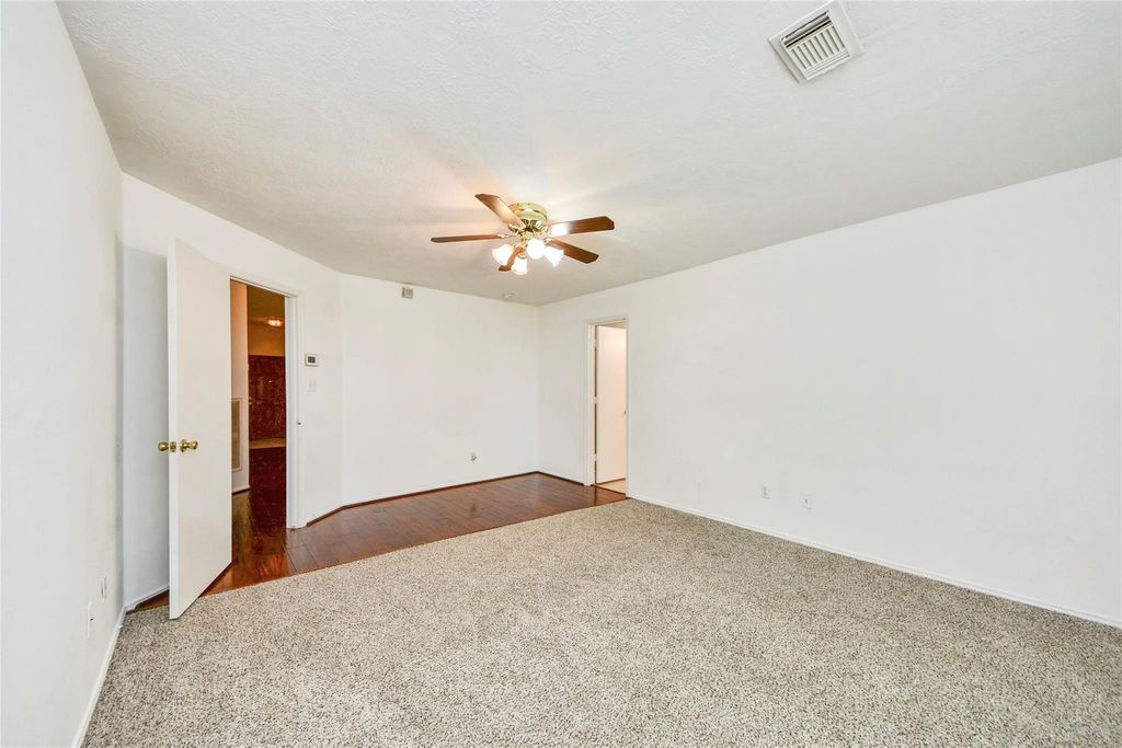 16134 Coleburn Dr photo 29