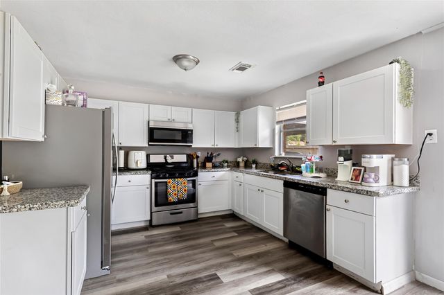 218 Swift Current, Huffman, TX, 77336