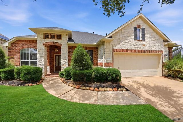  13401 Indigo Sands Dr, Pearland, TX 77584