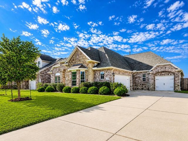 1345 Laurel, Angleton, TX, 77515