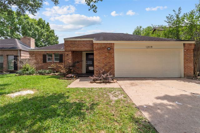 12919 Avenida Vaquero, Houston, TX, 77077