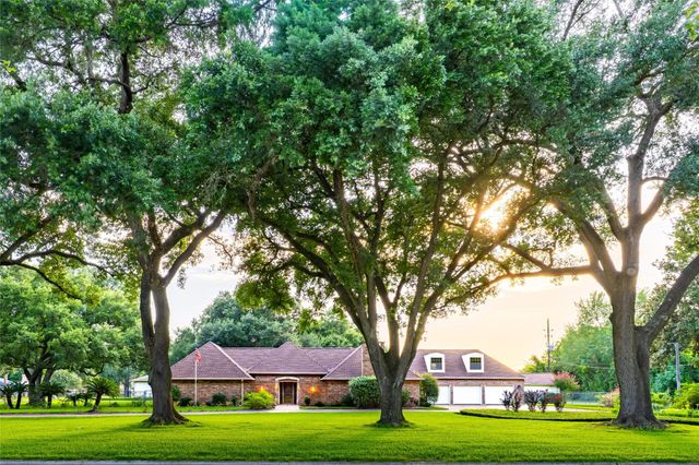  1715 Avenue D, Katy, TX 77493
