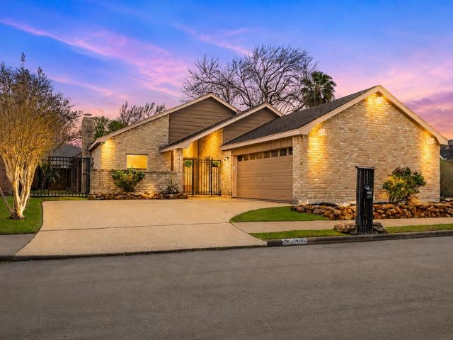 14131 Hillvale, Houston, TX, 77077