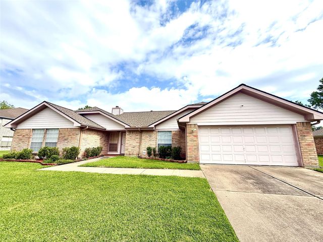  16210 Canario Dr, Houston, TX 77083