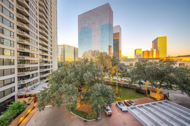 15 Greenway, Houston, TX, 77046