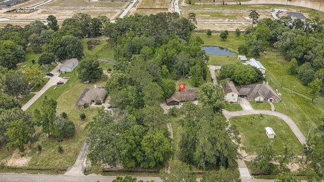 6B Davidson, Huffman, TX, 77336