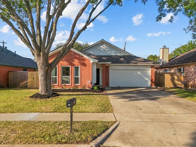 617 Prairie Ln, Angleton, TX, 77515