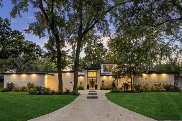  45 Patti Lynn Ln, Houston, TX 77024