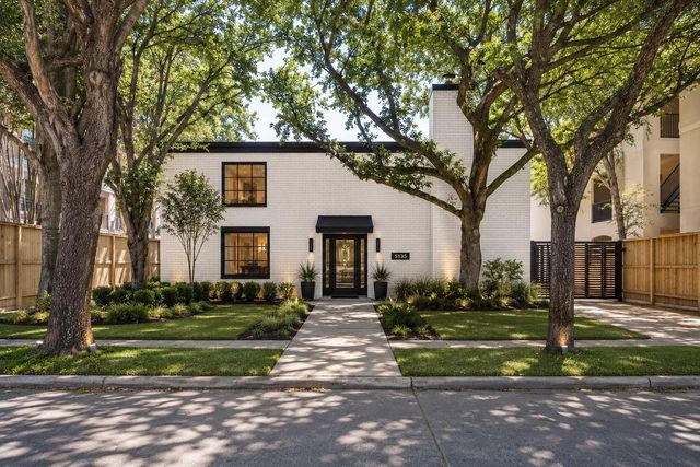  5135 Edloe St, Houston, TX 77005