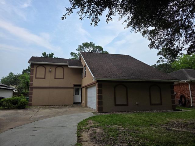 507 Leicester, Houston, TX, 77034