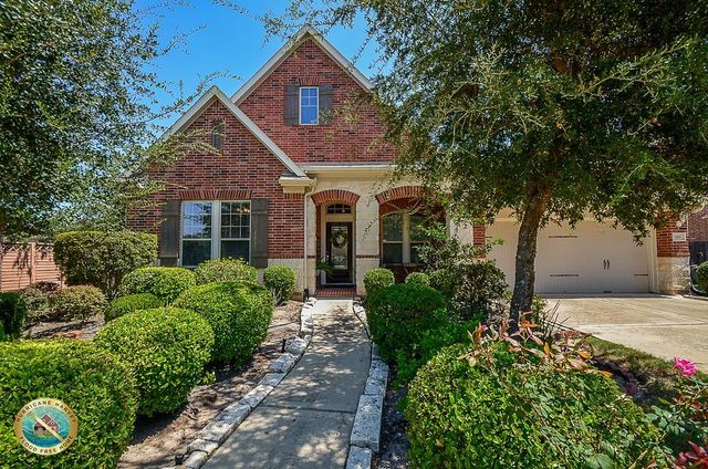  703 Hollington Way, Sugar Land, TX 77479