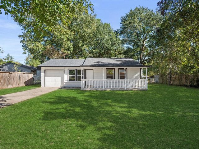 506 Worsham St, Montgomery, TX 77316