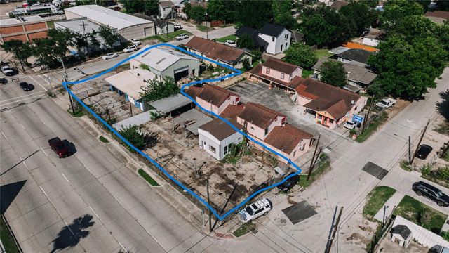  1714 Wayside Dr, Houston, TX 77011