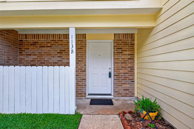 113 Normal Park, Huntsville, TX, 77320