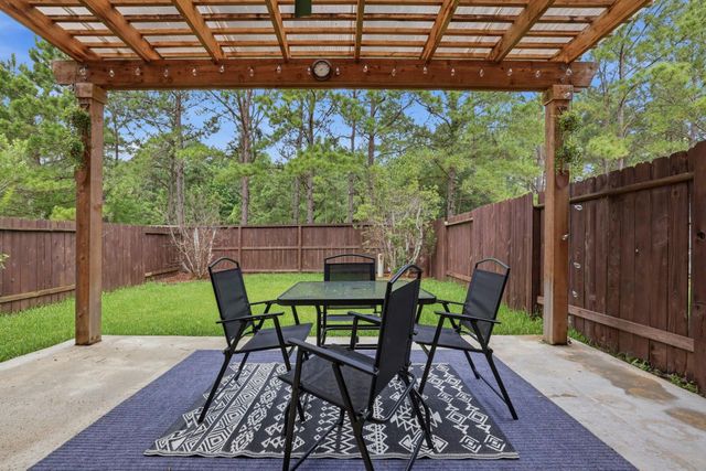 323 Bloomhill, Magnolia, TX, 77354
