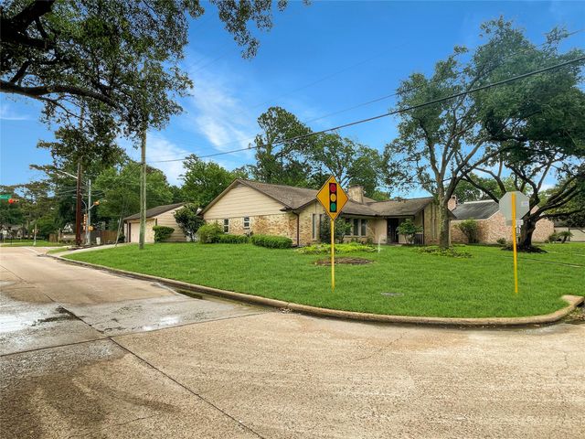 13234 Holston Hills