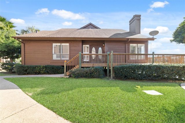 717 Davis, League City, TX, 77573