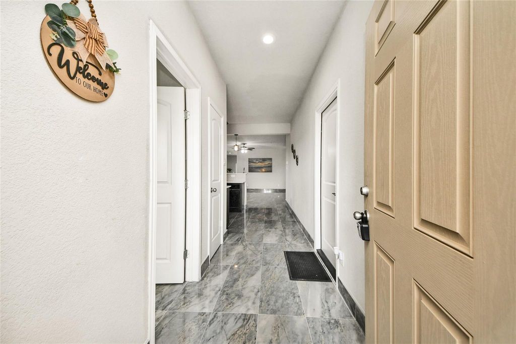 6003 Briarstone Bay Dr, Katy, TX 77449 photo 3