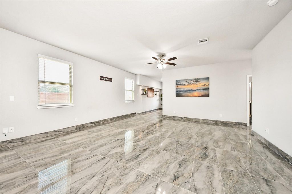 6003 Briarstone Bay Dr, Katy, TX 77449 photo 9