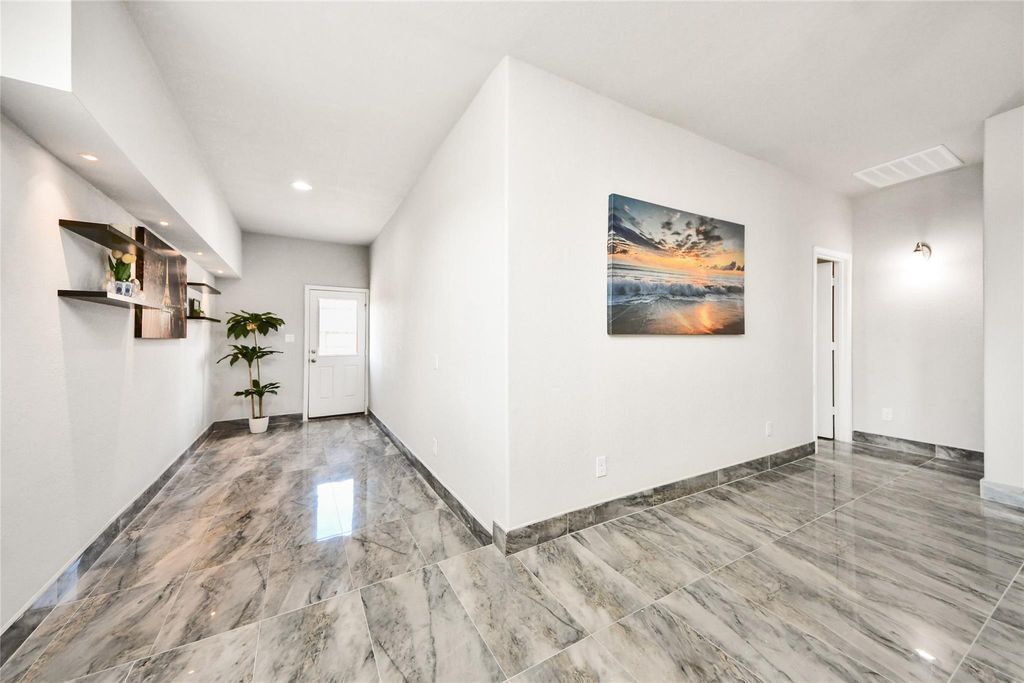 6003 Briarstone Bay Dr, Katy, TX 77449 photo 12