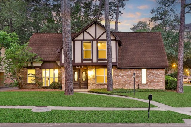 14719 Cedar Point, Houston, TX, 77070
