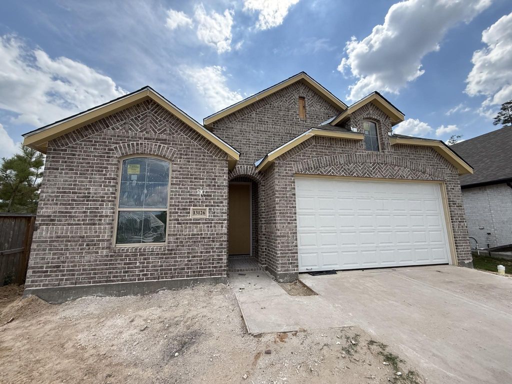 13126 Bridge Crest Dr, Conroe, TX 77302 cover photo. Doors Open Tour advertisement.