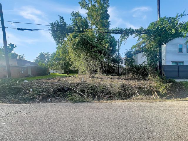 5908 Maxroy, Houston, TX, 77091
