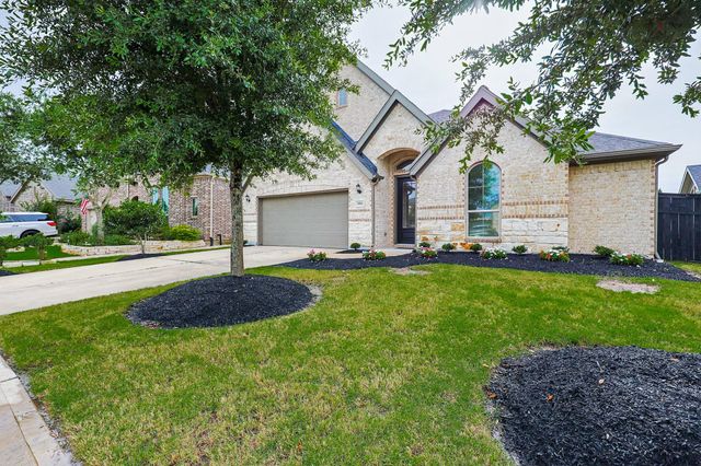  3806 Lake Falls Dr, Fulshear, TX 77441