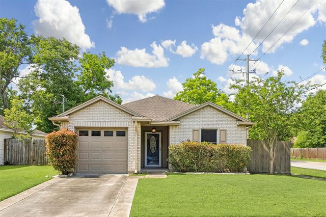 802 Sealy