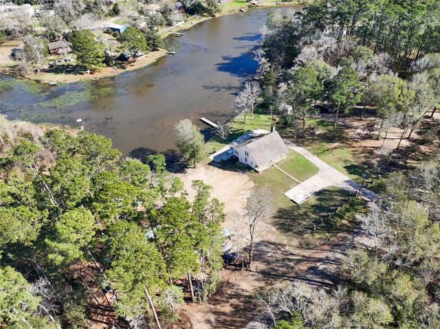 10482 Lake Shore, Conroe, TX, 77303