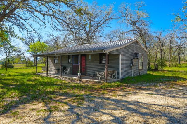 1147 CR 249, Ottine, TX, 78658