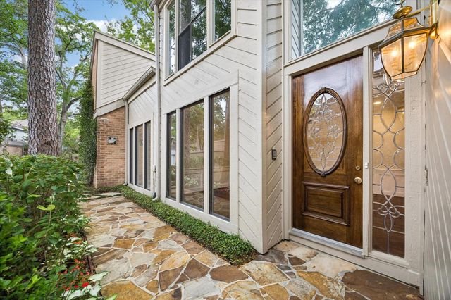 80 Sugarberry, Houston, TX, 77024