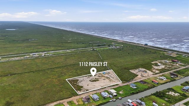 1112 Paisley, Gilchrist, TX, 77617