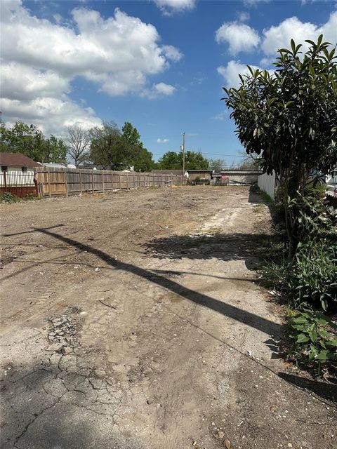 3017 Golfcrest, Houston, TX, 77087