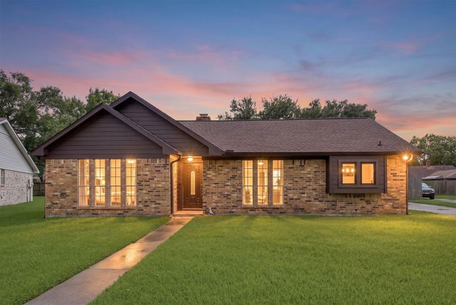 1824 Lazy Creek, Pearland, TX, 77581