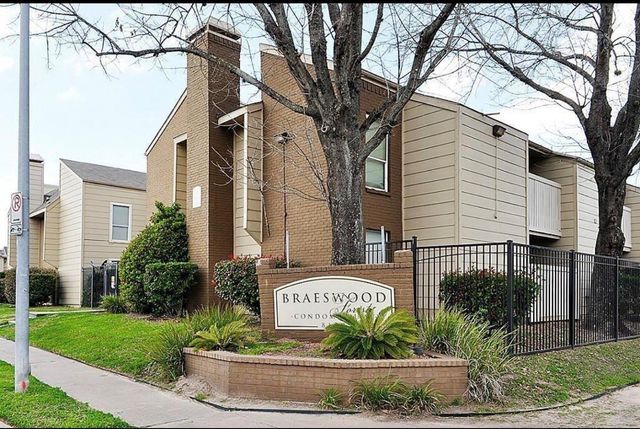 8100 Creekbend, Houston, TX, 77071