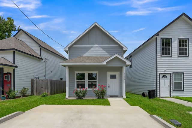  16684 E Ivanhoe, Montgomery, TX 77316