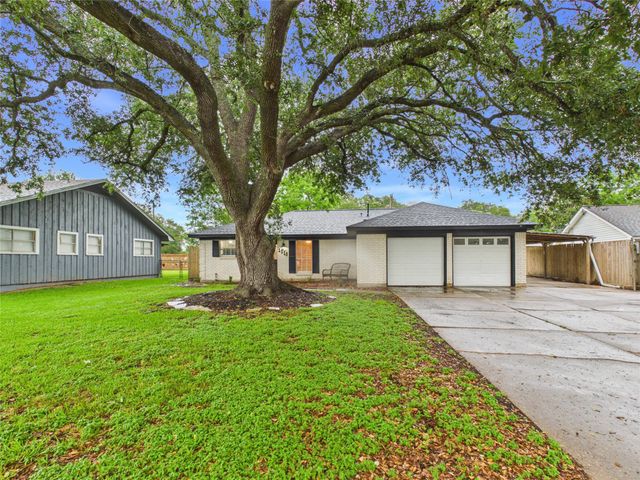 1213 Southbend, Alvin, TX, 77511