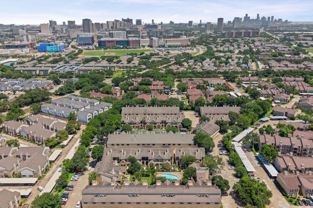 2425 Holly Hall, Houston, TX, 77054
