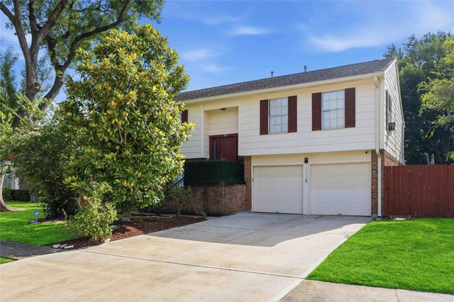 8607 Causeway