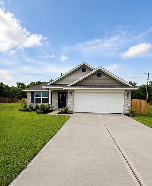 2143 Emerald Lake Trail, Dayton, TX, 77535