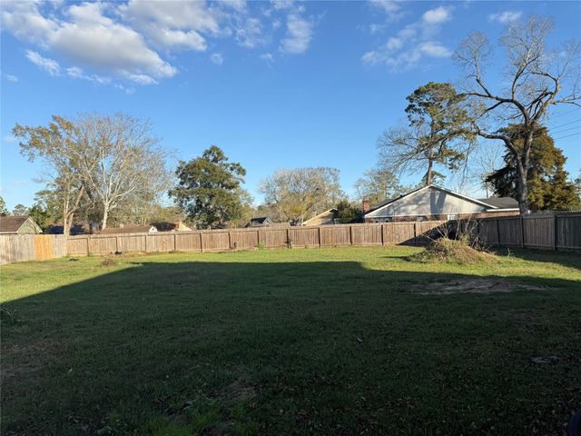 1810 Eagle Point, Crosby, TX, 77532