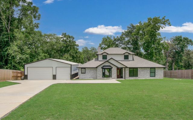  10881 Fm 1409, Dayton, TX 77535