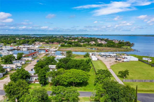 4301 20th, Texas City, TX, 77590