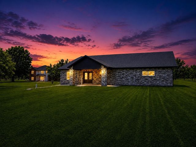 9530 Fm 686, Dayton, TX 77535
