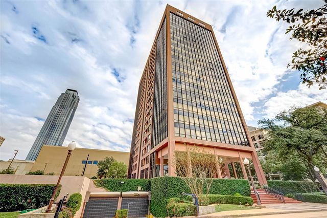 5150 Hidalgo, Houston, TX, 77056