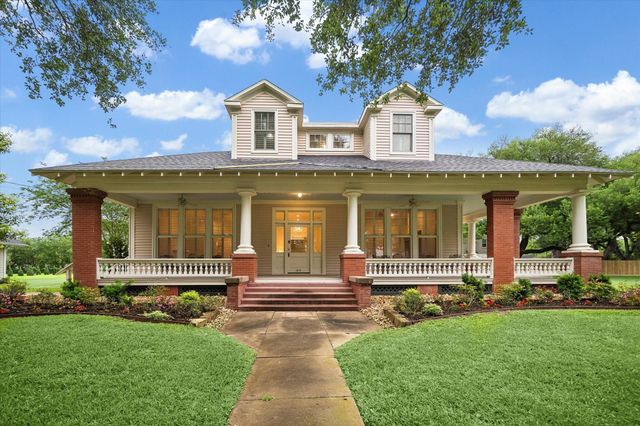 209 Caney, Wharton, TX, 77488