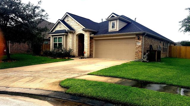 9215 Running Eagle, Tomball, TX, 77375