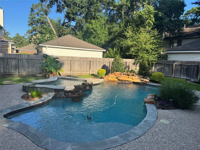 27 Rumplecreek, The Woodlands, TX, 77381